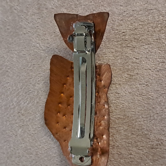 Artisan hand hammered and torched healing energy Copper Fish barrette - Picture 3 of 5